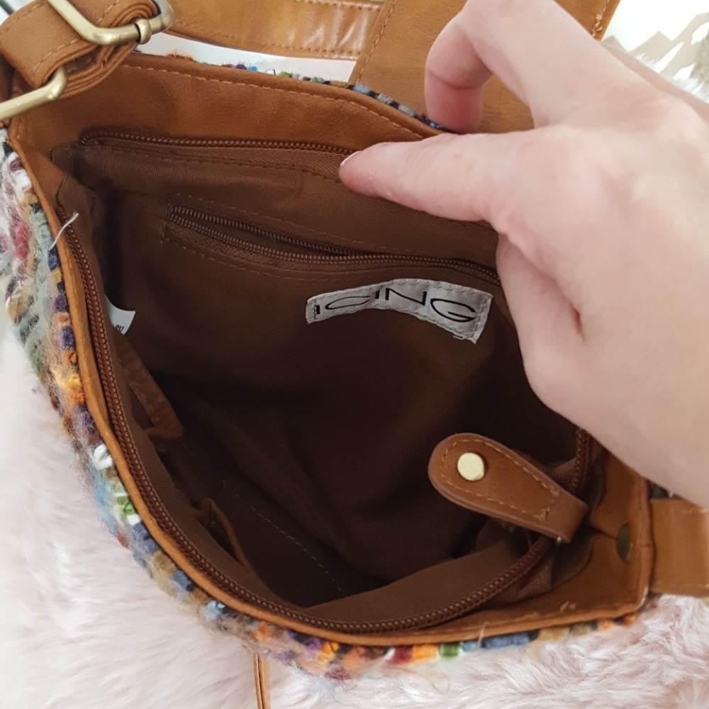 Purse - Picture 3 of 5